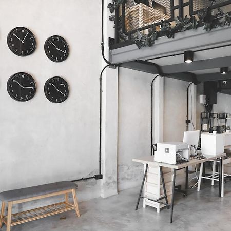 The Cube Hostel Khaosan Bangkok Extérieur photo