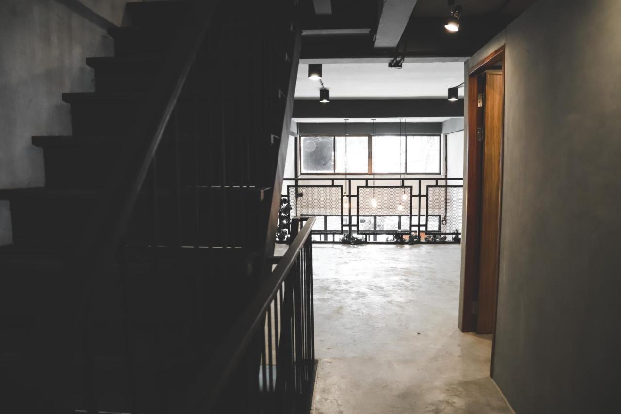 The Cube Hostel Khaosan Bangkok Extérieur photo