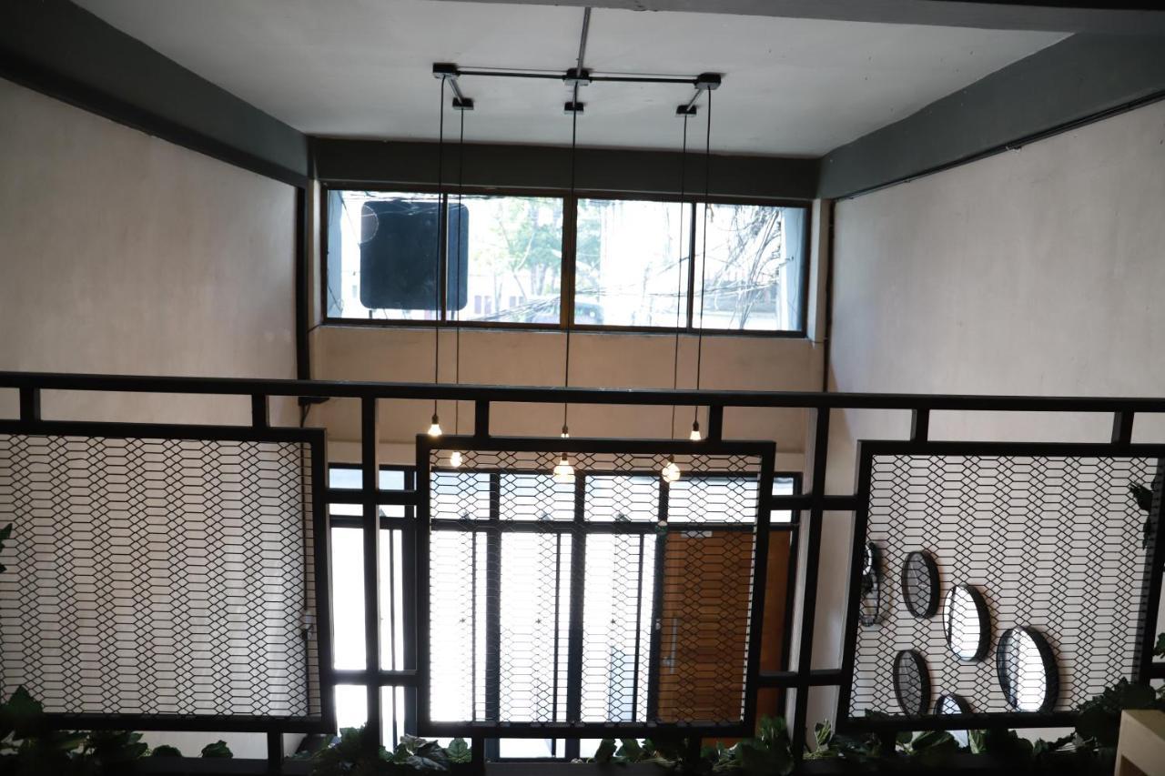 The Cube Hostel Khaosan Bangkok Extérieur photo