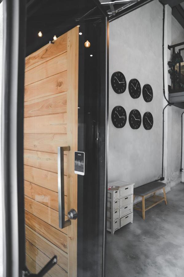 The Cube Hostel Khaosan Bangkok Extérieur photo