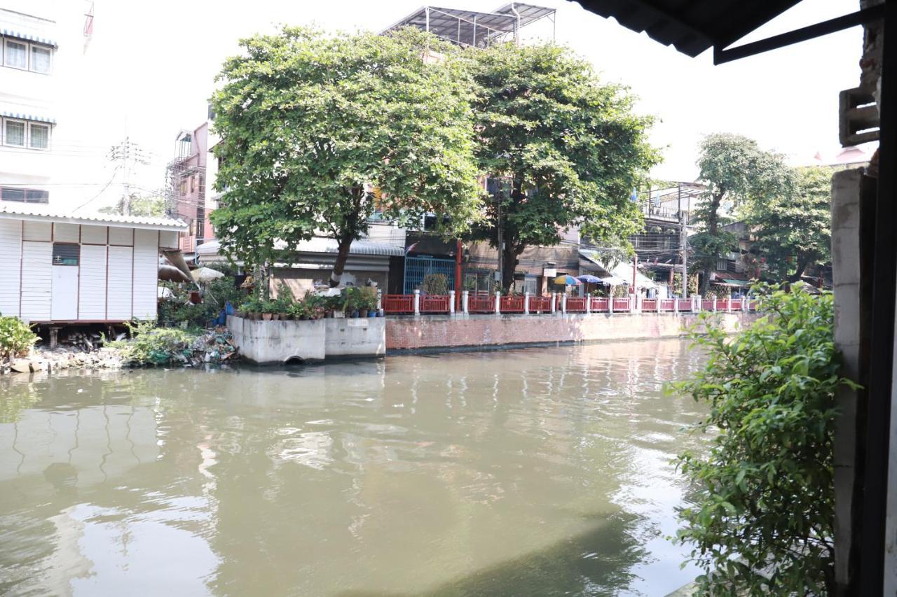 The Cube Hostel Khaosan Bangkok Extérieur photo