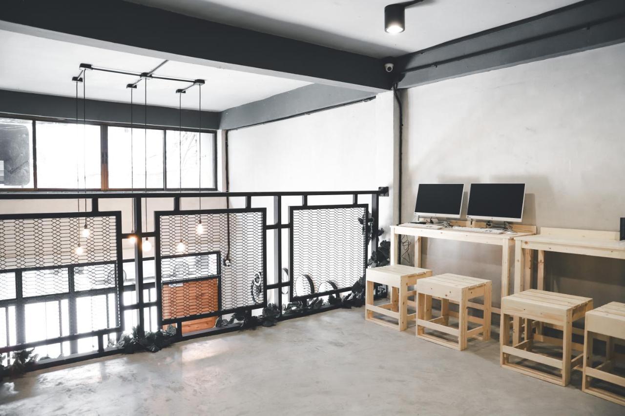 The Cube Hostel Khaosan Bangkok Extérieur photo