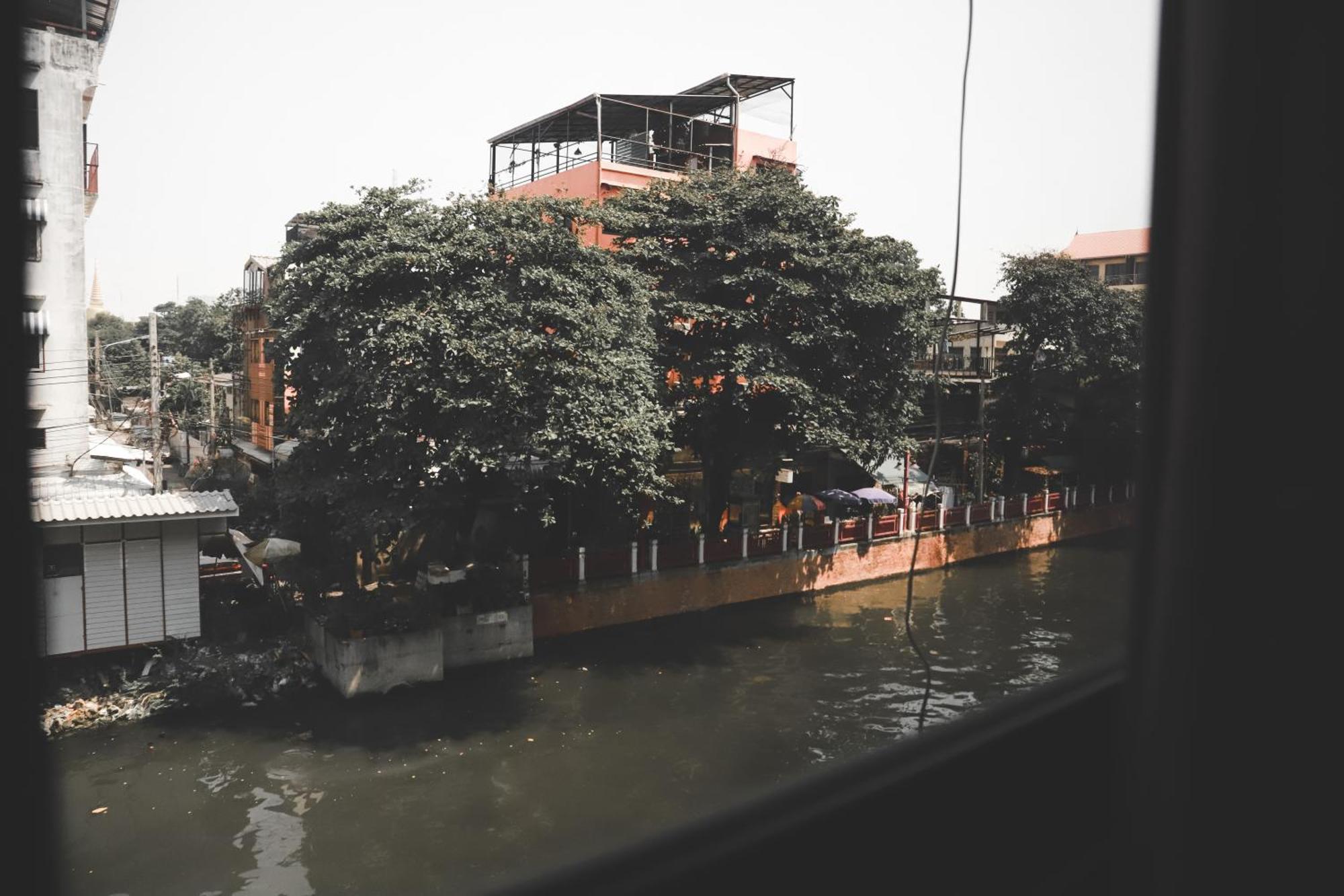 The Cube Hostel Khaosan Bangkok Extérieur photo